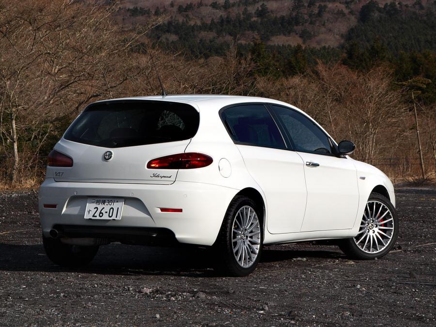  Alfa Romeo 147 White Edition (937B) 2008 года  (JP) (фото 3 из 3)